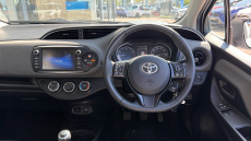 Toyota Yaris 1.0 [72] VVT-i Icon Tech 5dr Petrol Hatchback